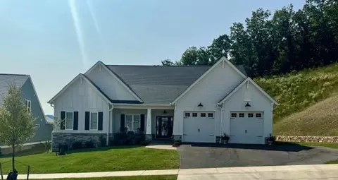 1028 Wilton Park Dr SW, Roanoke, VA 24014