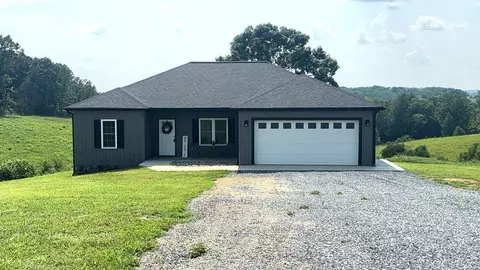 2283 Lipscomb Rd, Moneta, VA 24121
