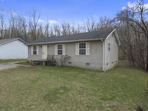 116 Village St, Martinsville, VA 24112