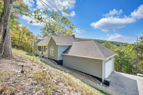6516 Circleview Dr, Roanoke, VA 24014 photo 2