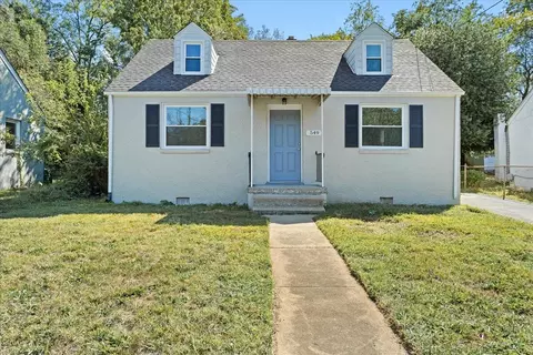 549 Westwood Blvd NW, Roanoke, VA 24017
