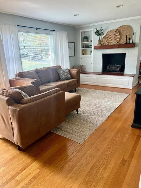 7021 Brookview Rd, Roanoke, VA 24019 photo 2