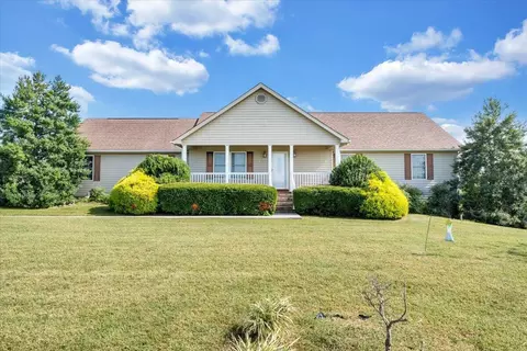 1952 Horseshoe Bend Rd, Moneta, VA 24121