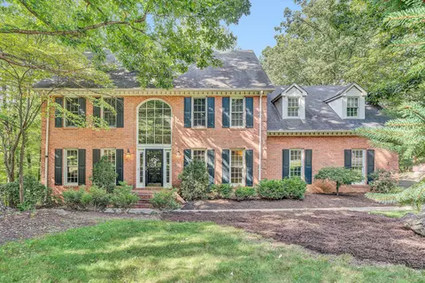 8108 Winterwood Trl, Roanoke, VA 24018