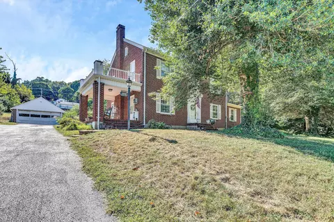 3704 Sunrise Ave NW, Roanoke, VA 24012