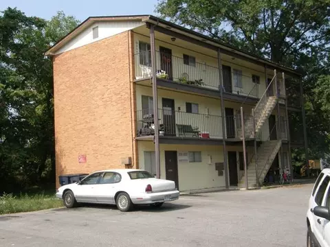 1022 26th St SW, Roanoke, VA 24015