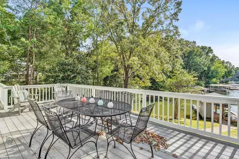 105 Windward Dr, Moneta, VA 24121 photo 10