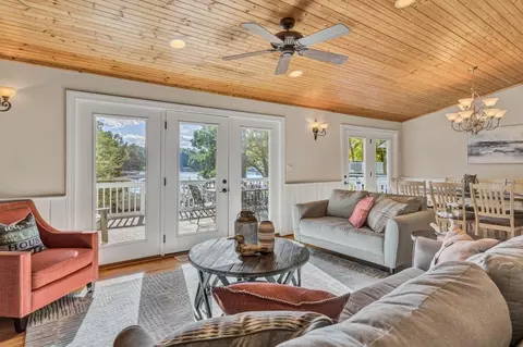 105 Windward Dr, Moneta, VA 24121 photo 6