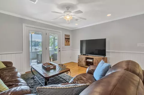 105 Windward Dr, Moneta, VA 24121 photo 15