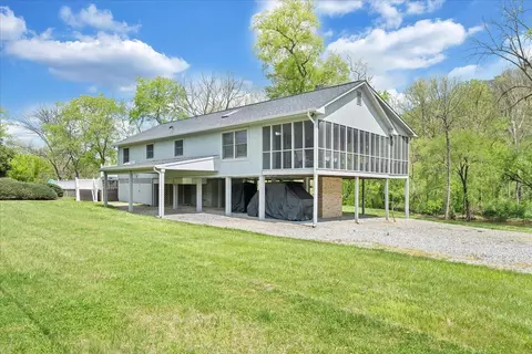 408 Kennedy Ln, Eagle Rock, VA 24085