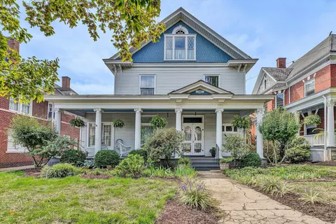 364 Walnut Ave SW, Roanoke, VA 24016