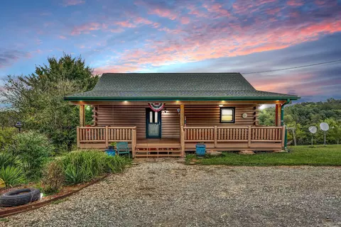 200 Riverfront Dr, Glade Hill, VA 24092