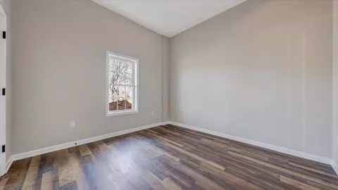 132 Chenault St, Buchanan, VA 24066 photo 21