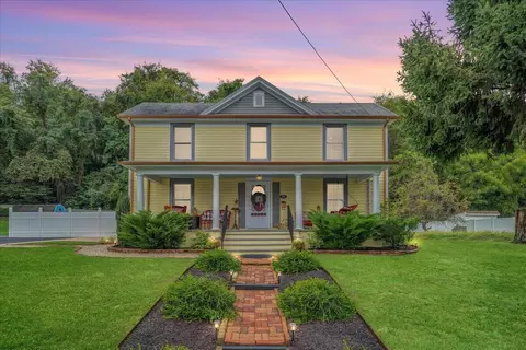 202 Bowman Ave, Salem, VA 24153