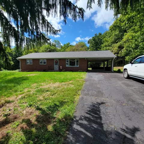 4255 Waidsboro Rd, Ferrum, VA 24088