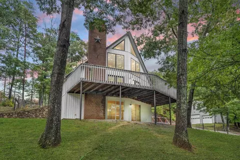 272 Basham Ln, Roanoke, VA 24019