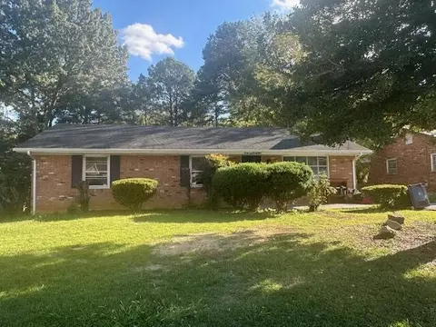 4928 Showalter Rd NW, Roanoke, VA 24017