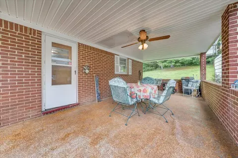 Exterior - 6475 Dry Hill Rd, Ferrum, VA 24088 photo 3 of 9