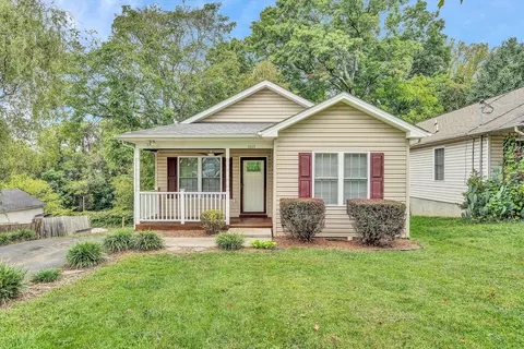 1616 E Gate Ave NE, Roanoke, VA 24012