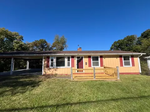 1002 Askin St, Martinsville, VA 24112