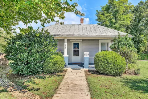 1305 Summit Ln NW, Roanoke, VA 24017