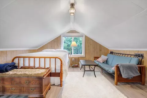 Bedroom - 568 Moores Mill Rd, Ridgeway, VA 24148 photo 3 of 5