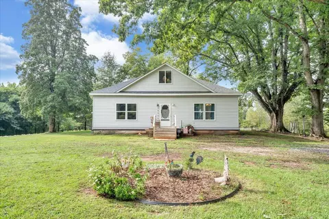 Exterior - 568 Moores Mill Rd, Ridgeway, VA 24148 photo 4 of 17