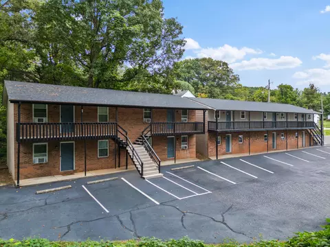 77 Ford St, Collinsville, VA 24078