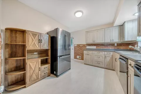 679 E Augusta Ave, Vinton, VA 24179 photo 20