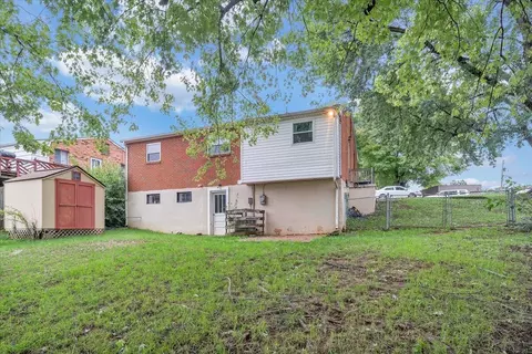 679 E Augusta Ave, Vinton, VA 24179 photo 10