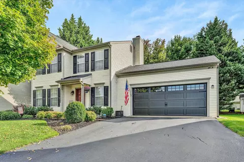 6203 Ashmont Dr, Roanoke, VA 24018