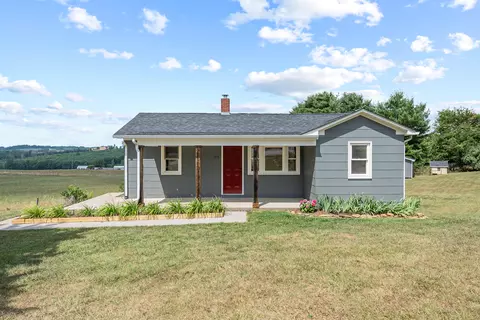 105 Reeds Meadow Ln NW, Floyd, VA 24091