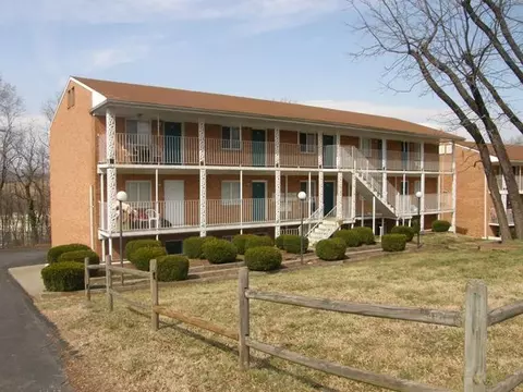 2363 Mountain View Ter SW, Roanoke, VA 24015