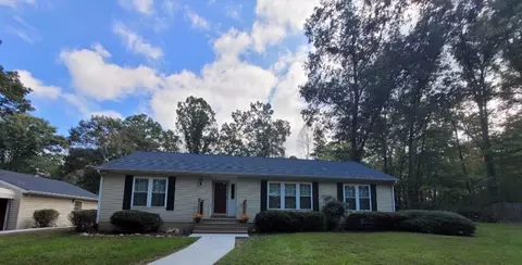 1211 Hughes Mill Rd, Bedford, VA 24523