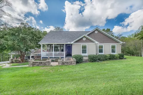 6700 Flaming Arrow Dr, Boones Mill, VA 24065