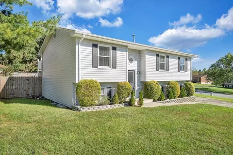 Exterior - 5609 Legate Dr, Roanoke, VA 24019 photo 8 of 18