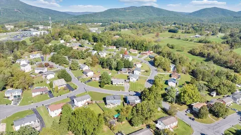 View/Area - 5609 Legate Dr, Roanoke, VA 24019 photo 18 of 20