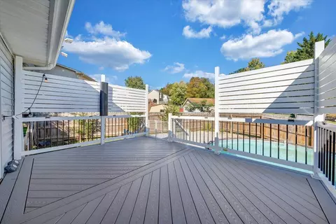 Exterior - 5609 Legate Dr, Roanoke, VA 24019 photo 11 of 18