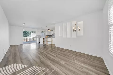 Living - 5609 Legate Dr, Roanoke, VA 24019 photo 1 of 5