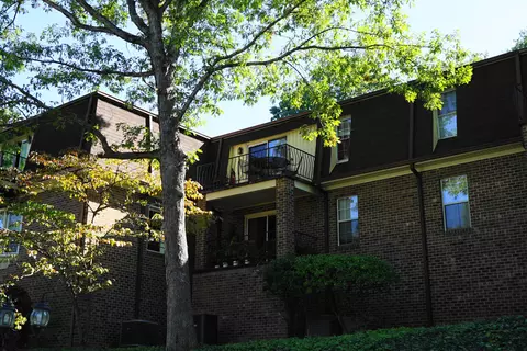 3406 Kim Ct #B 17, Roanoke, VA 24018