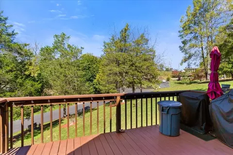 Exterior - 701 Cardinal Dr, Pulaski, VA 24301 photo 4 of 23