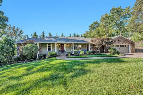 5123 Flintlock Rd, Roanoke, VA 24018