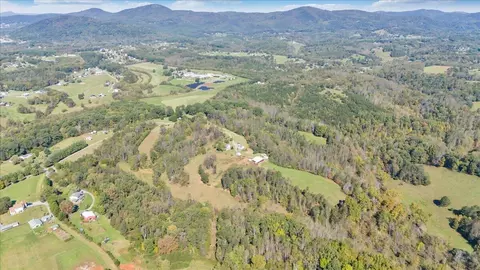 View/Area - 1775 Dickerson Rd, Goodview, VA 24095 photo 7 of 11