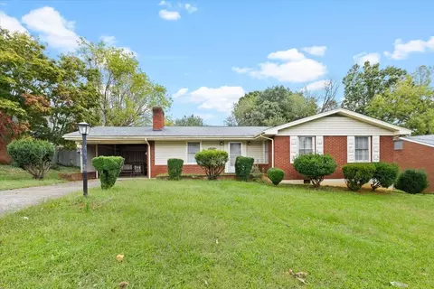 107 Frontier Rd NE, Roanoke, VA 24012
