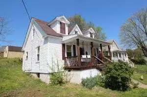 528 Highland Ave SE, Roanoke, VA 24013