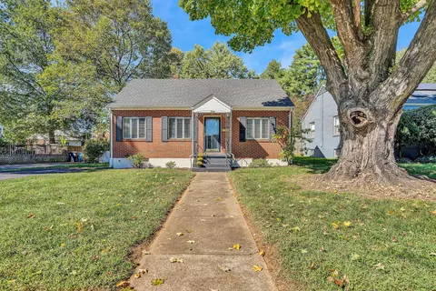 1735 Devon Rd SW, Roanoke, VA 24015
