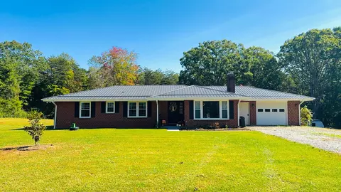 49 Lanahan Ln, Ferrum, VA 24088 photo 1