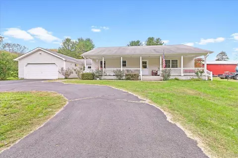 410 Nace Rd, Troutville, VA 24175