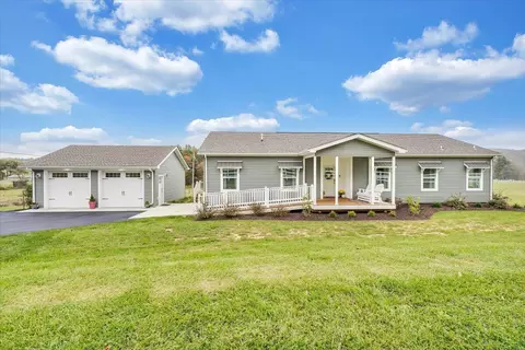 9744 Tinsley Ln, Bent Mountain, VA 24059