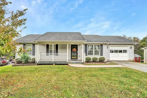 263 Gala Dr, Roanoke, VA 24019